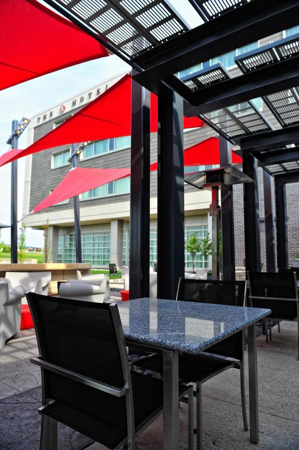 The Hotel At Kirkwood Center Cedar Rapids Exterior photo